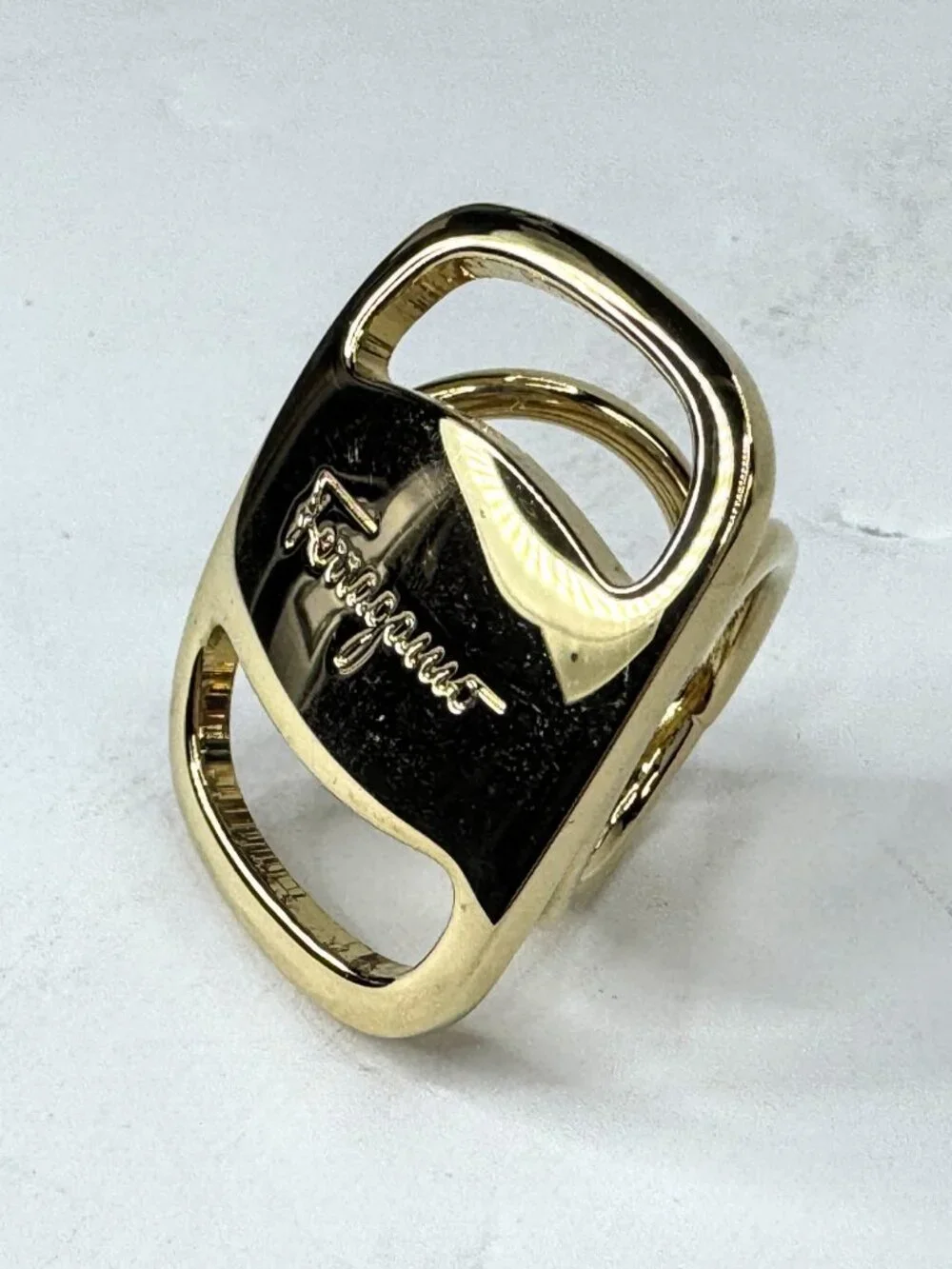 N/A authentic salvatore